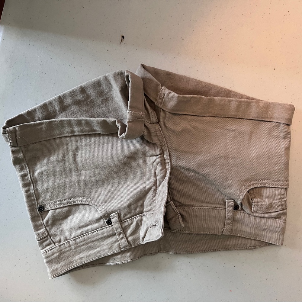 Women's Tan Shorts